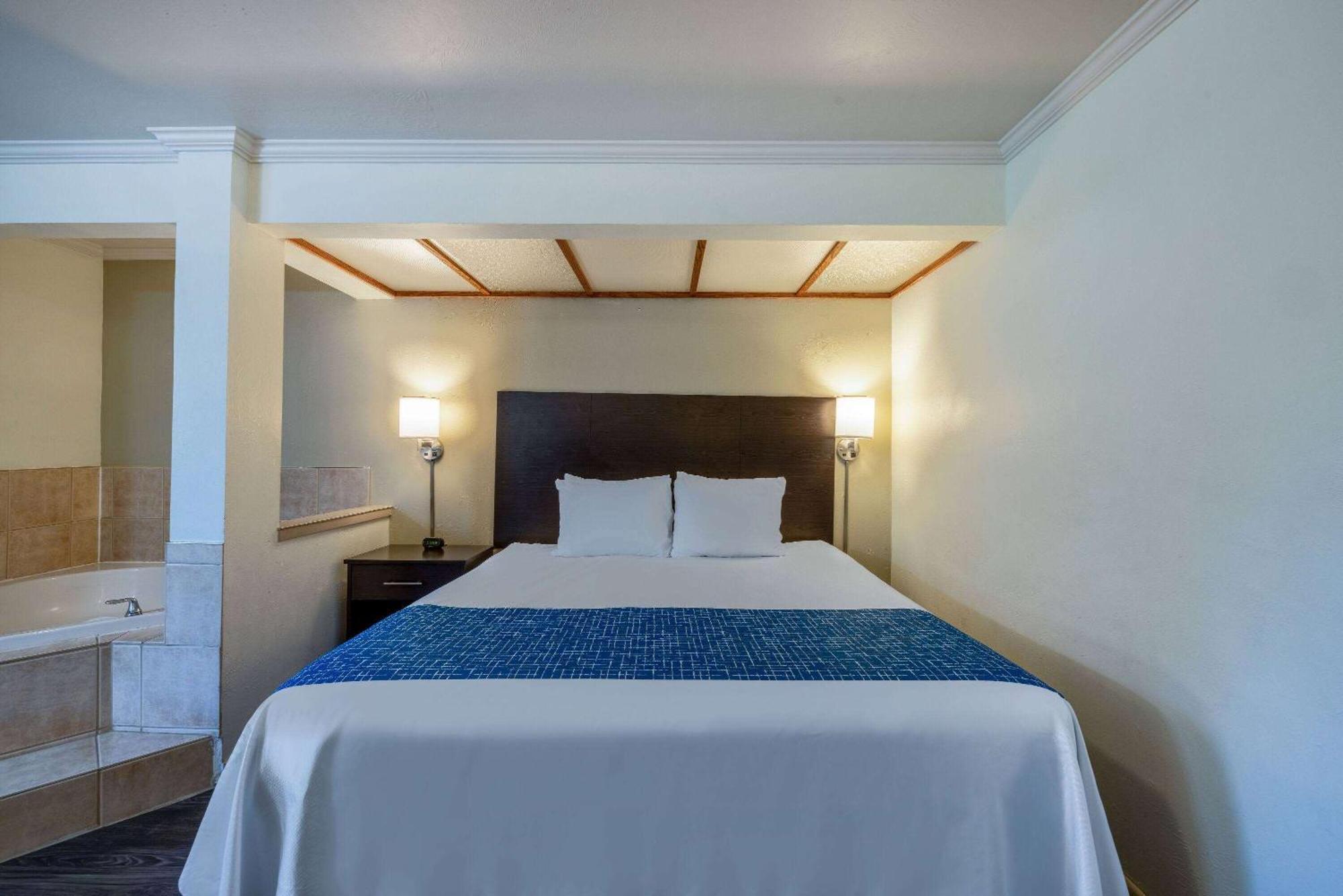 Travelodge By Wyndham Livingston Esterno foto