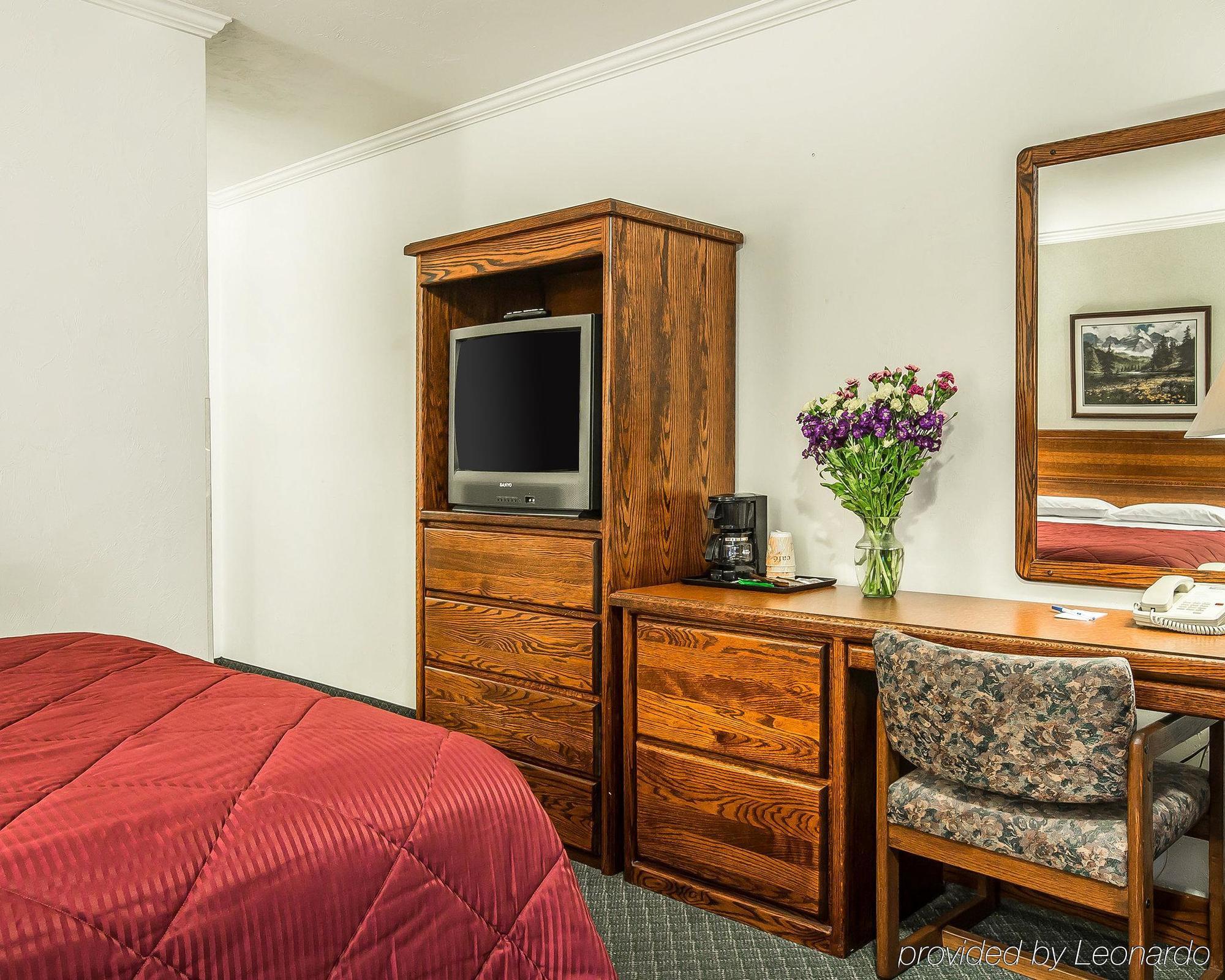 Travelodge By Wyndham Livingston Esterno foto
